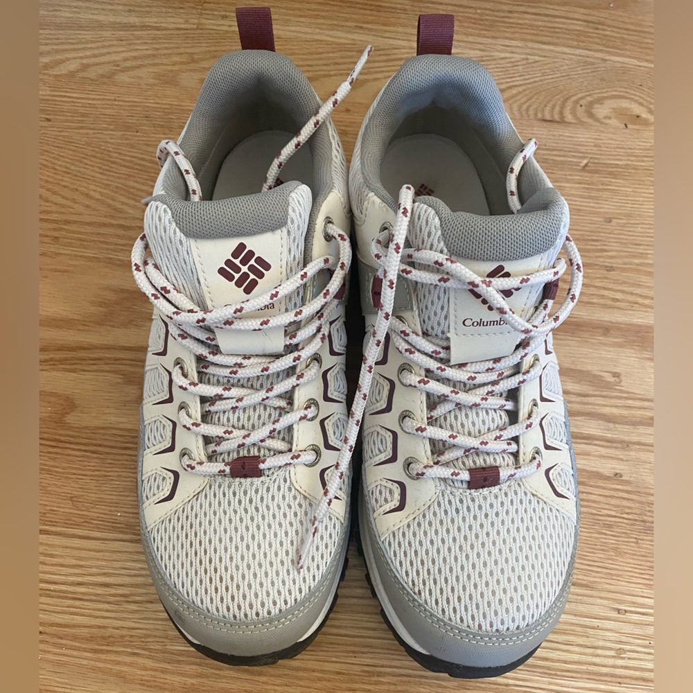 Columbia Cream and Gray Athletic Shoes